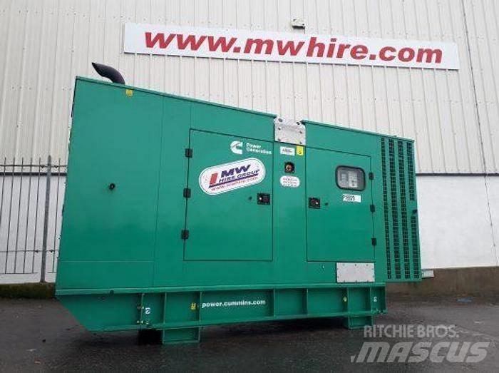 Cummins C220D5E Дизельні генератори