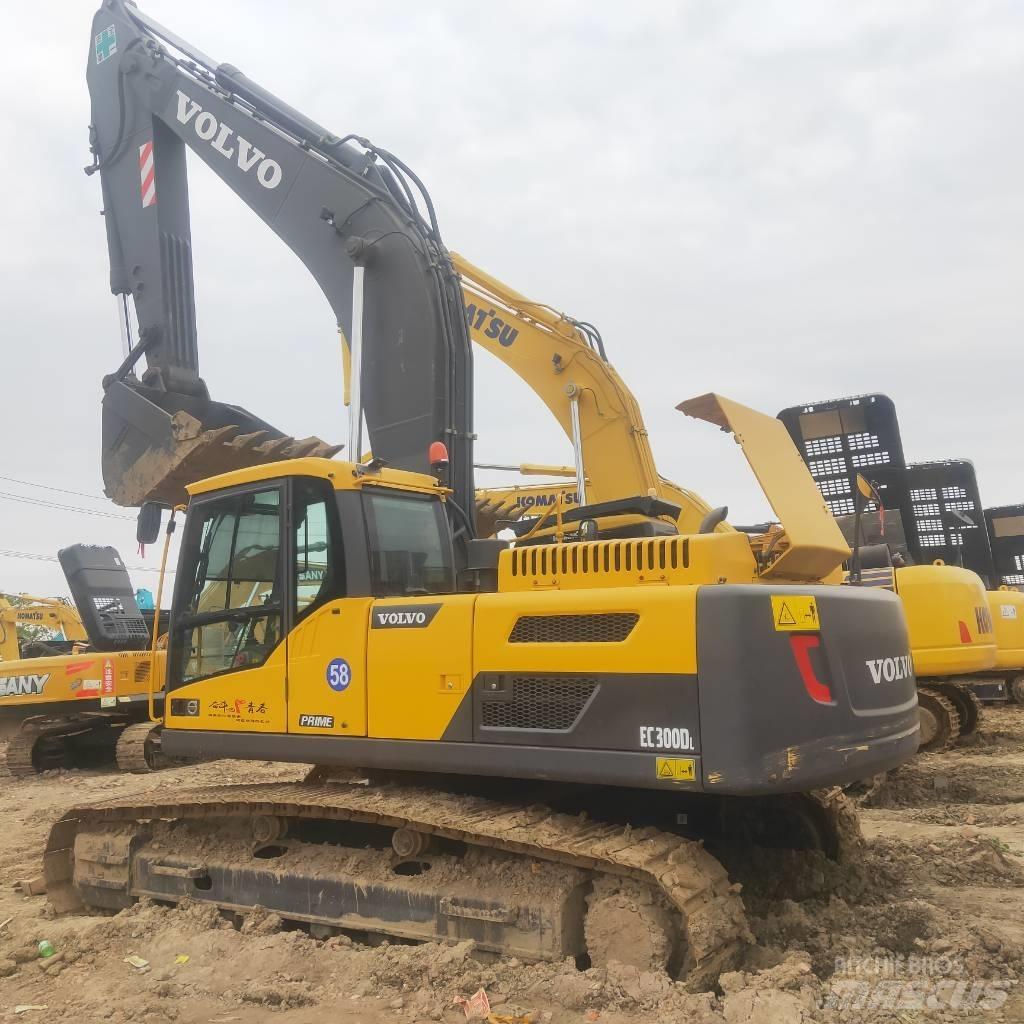 Volvo EC 300 D Гусеничні екскаватори
