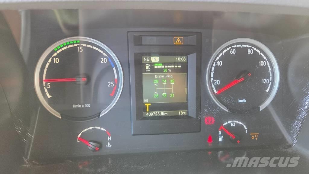 Scania P320 6X2*4 Бортові вантажівки