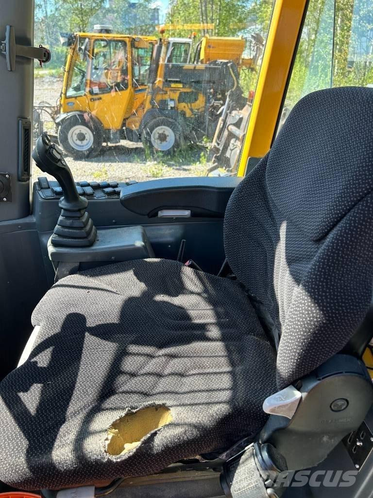Wille 455B Підсобні машини