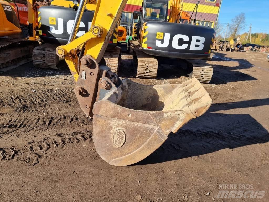 JCB JS 130 LC T4i Гусеничні екскаватори