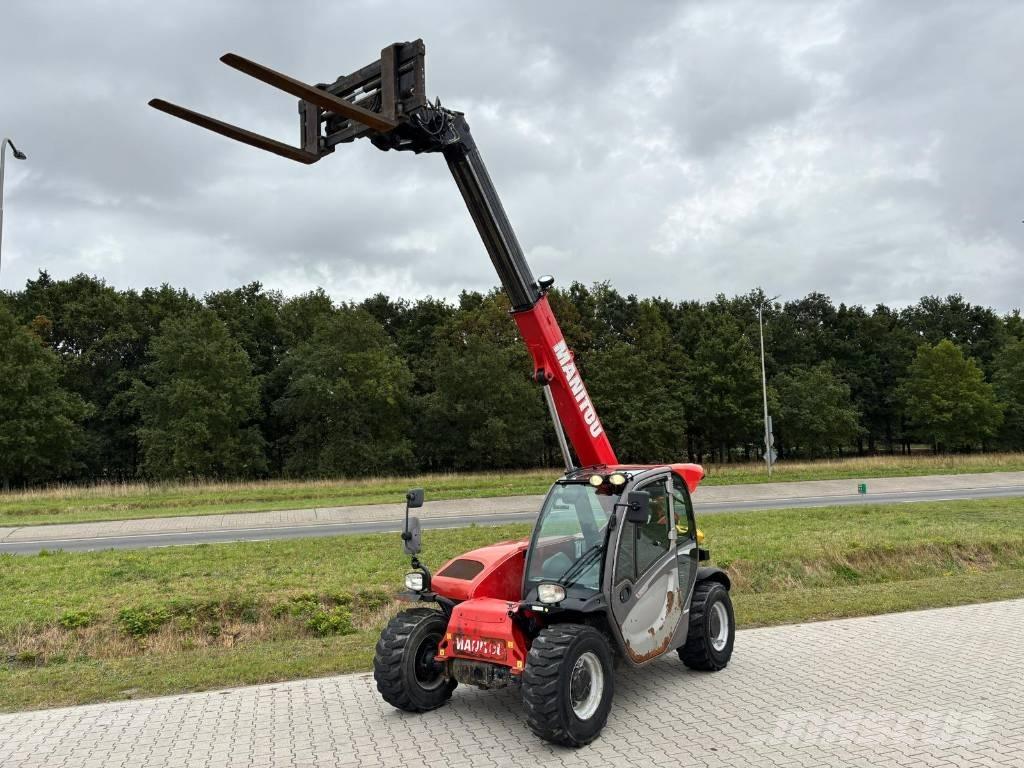 Manitou MT625 Телескопічні навантажувачі