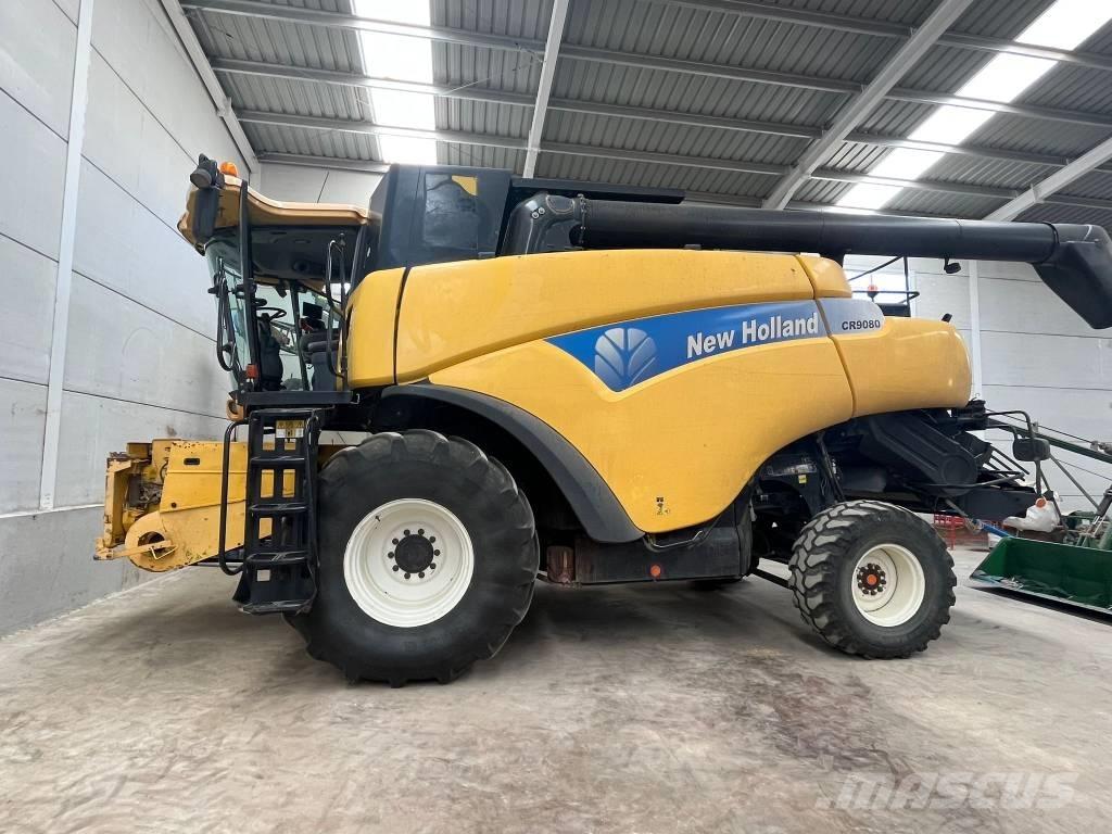 New Holland CR 9080 Зернозбиральні комбайни