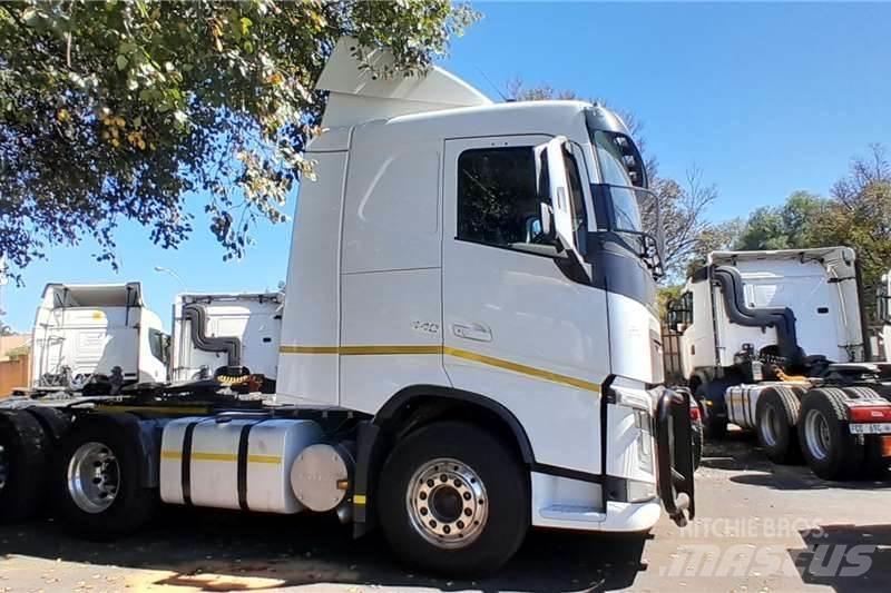 Volvo FH 440 Вантажівки / спеціальні