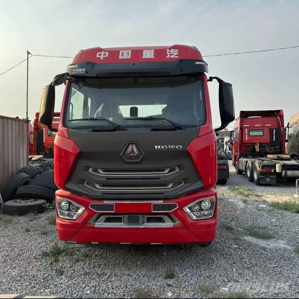 Howo 371 6x4 Тягачі
