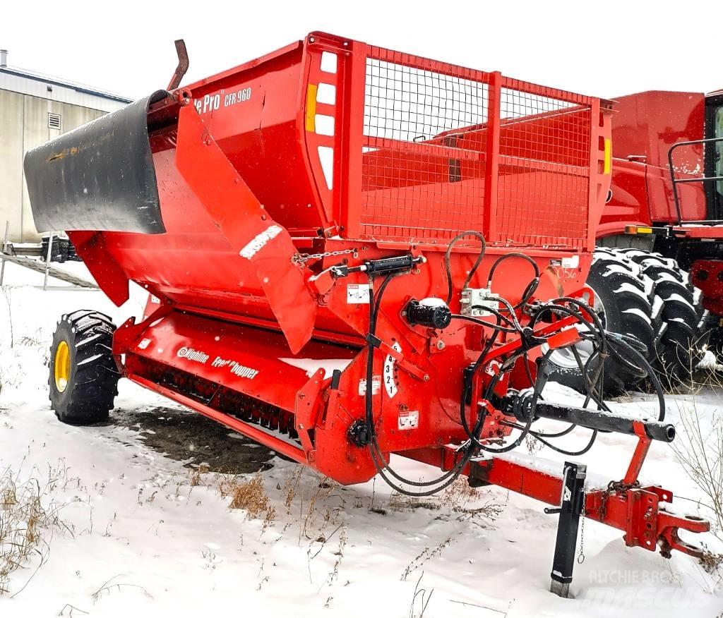 Highline CFR960 Роздрібнювачі, різаки і розпаковувачі тюків