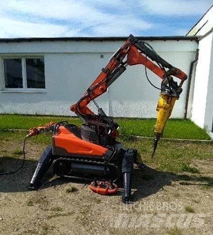 Husqvarna DXR140 Міні-екскаватори < 7т