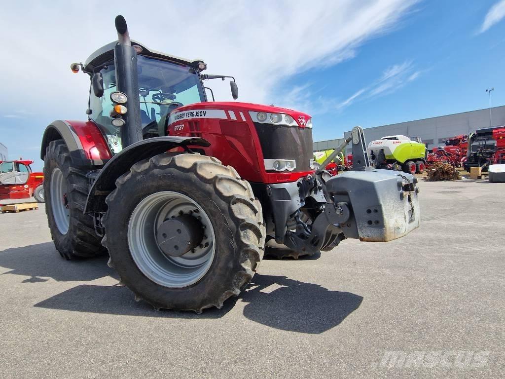 Massey Ferguson 8737 Трактори
