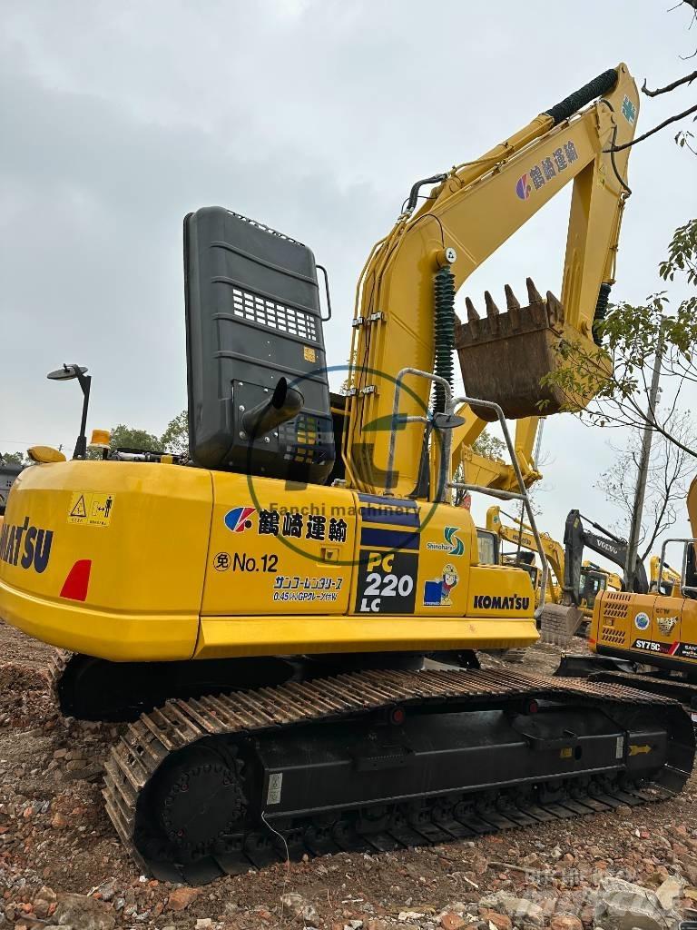 Komatsu PC 220 LC Гусеничні екскаватори