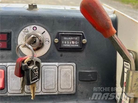 Bobcat MT55 Міні-навантажувачі