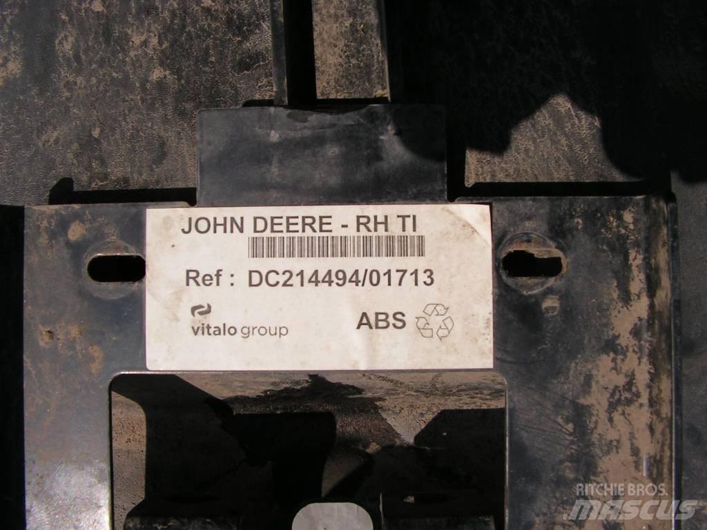 John Deere 960 Шасі