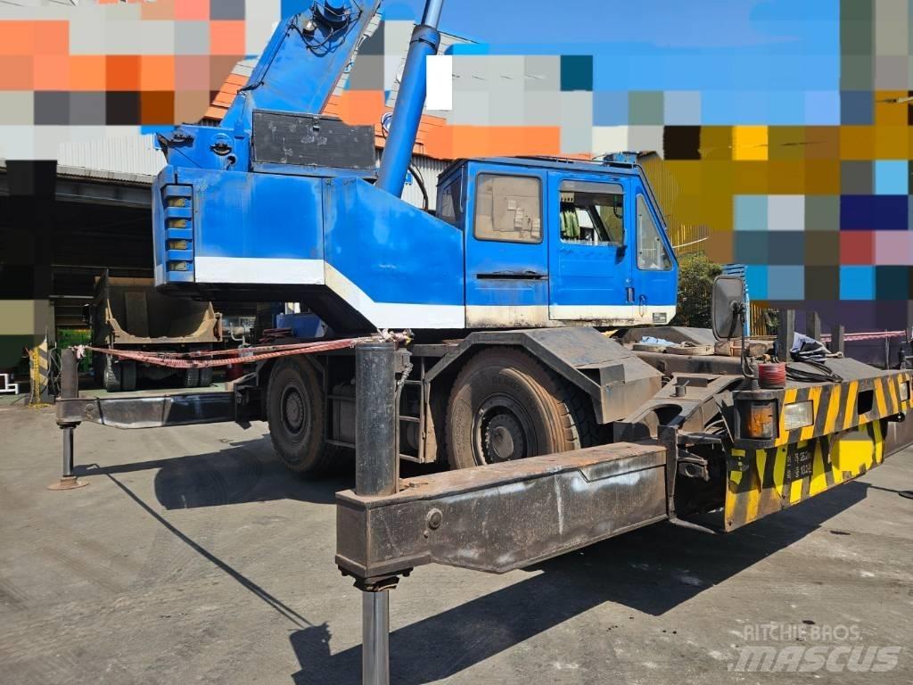 Kobelco RK 250 автокрани всюдиходи