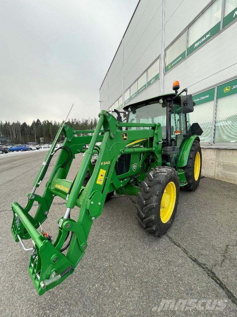 John Deere 5075 E Трактори
