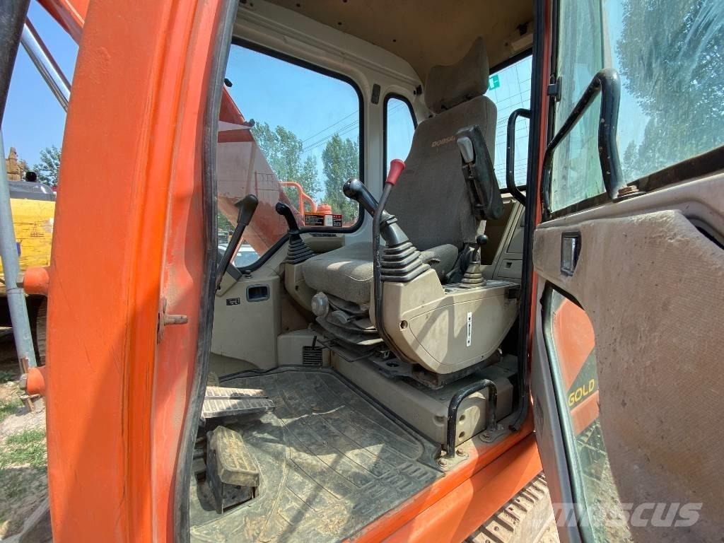 Doosan DH80 Гусеничні екскаватори