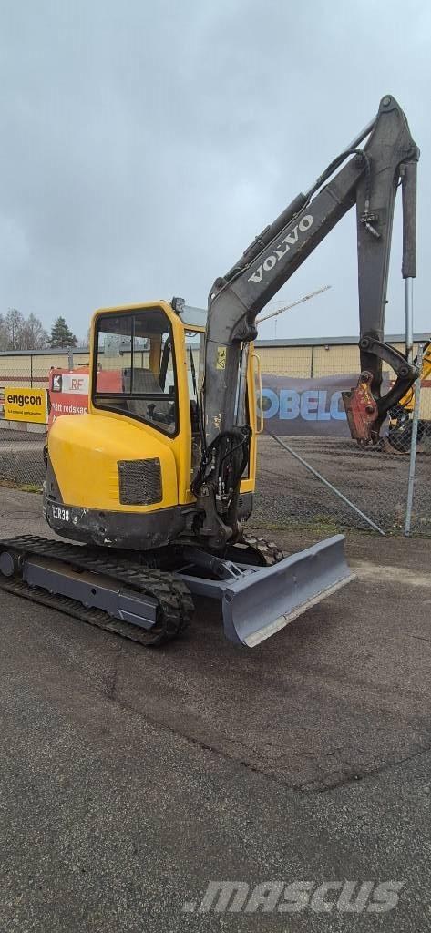 Volvo ECR 38 Міні-екскаватори < 7т