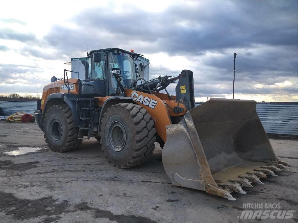CASE 1121 G Фронтальні навантажувачі