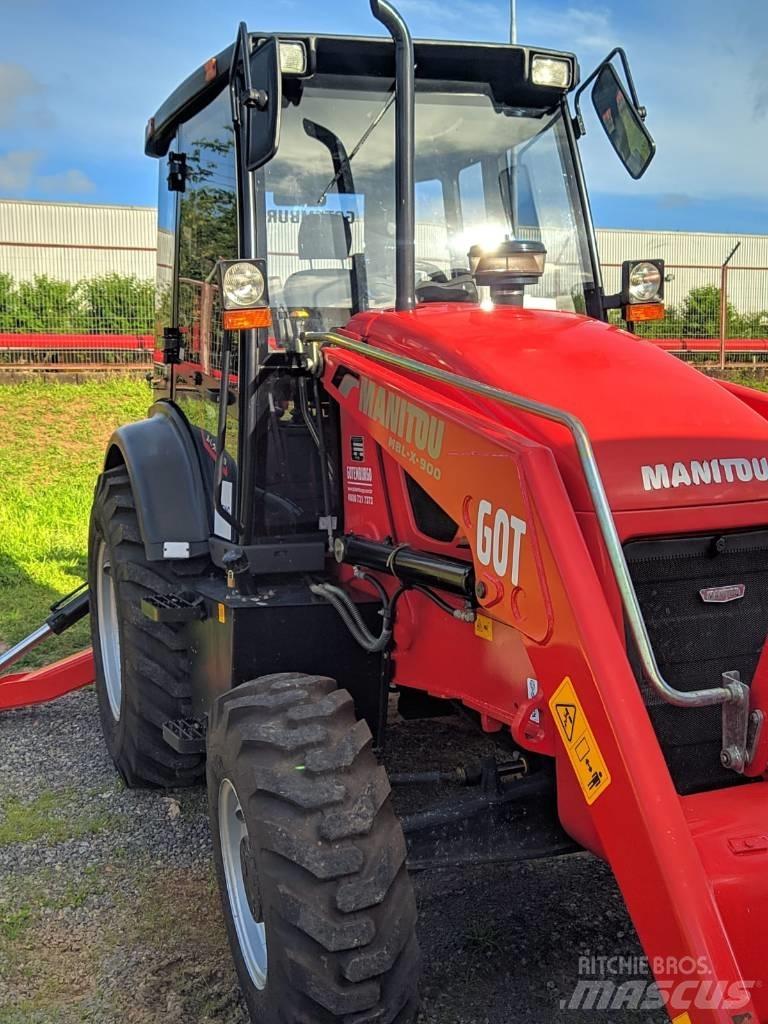 Manitou MBL-X 900 Екскаватори-навантажувачі