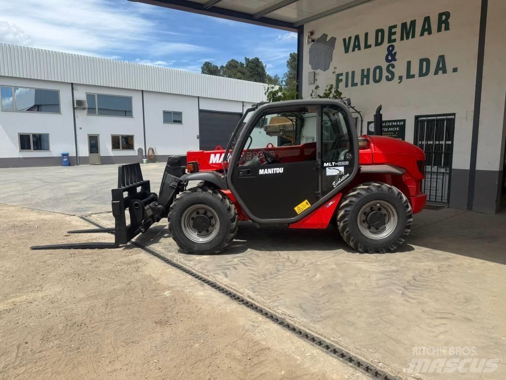 Manitou MT 523 Телескопічні навантажувачі