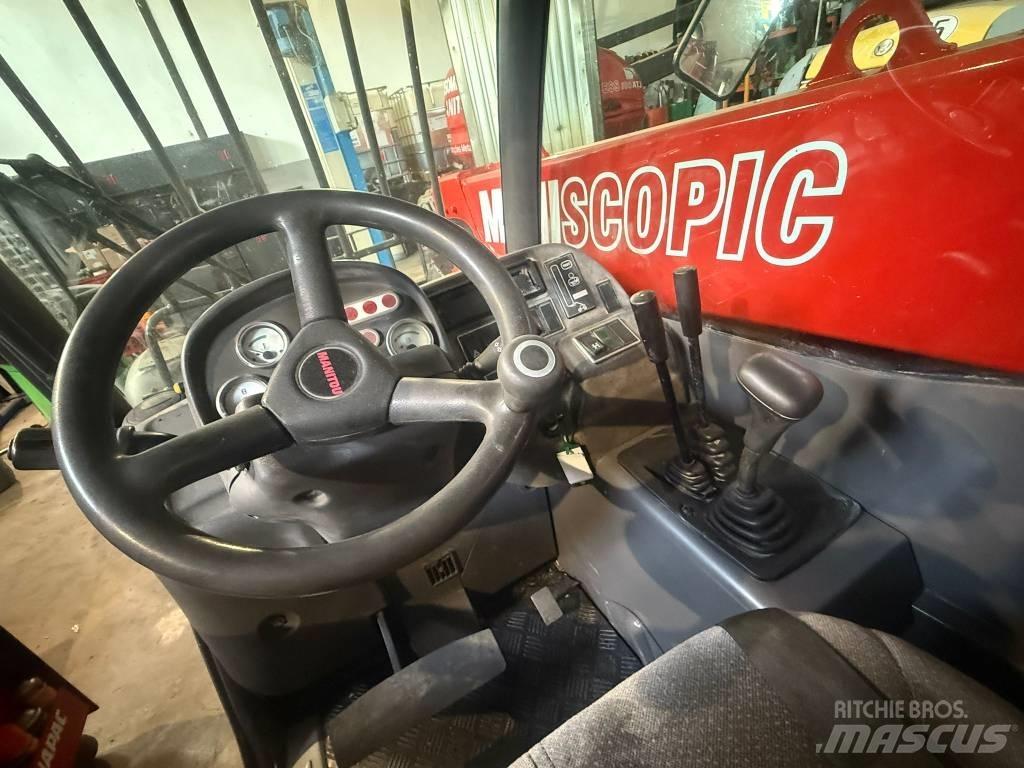 Manitou MT 523 Телескопічні навантажувачі