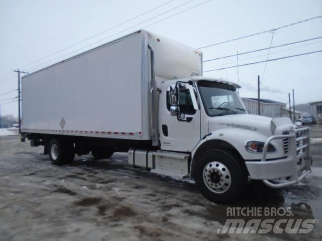 Freightliner M2 106 Фургони
