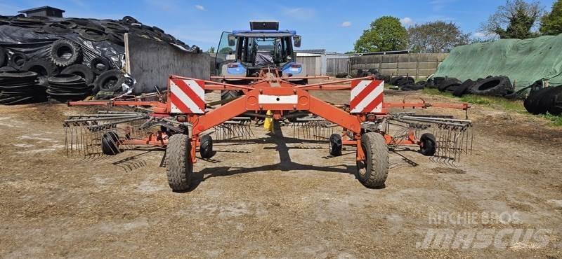 Fella TS 800 Прибиральні комбайни