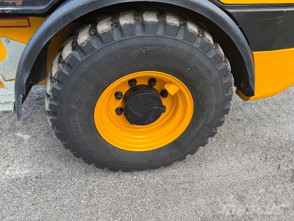 JCB 407 Фронтальні навантажувачі