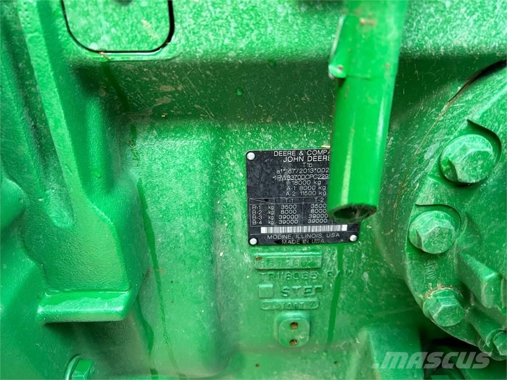 John Deere 8R370 Трактори