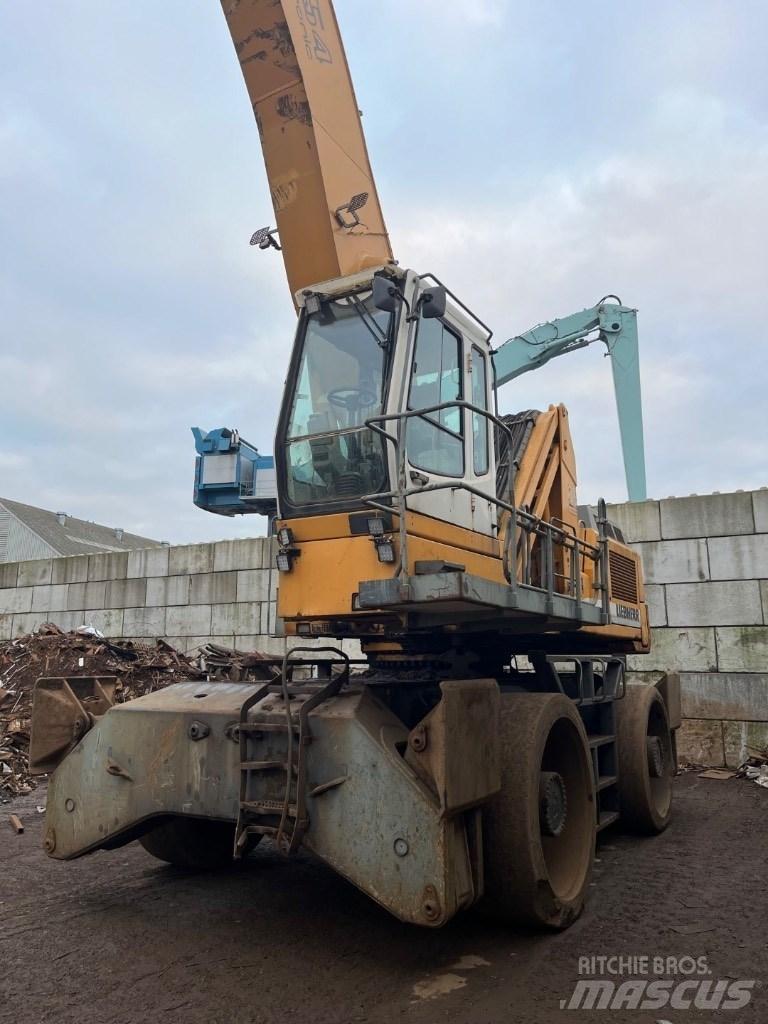 Liebherr A 954 B HD Перевантажувачі металобрухту/промислові навантажувачі