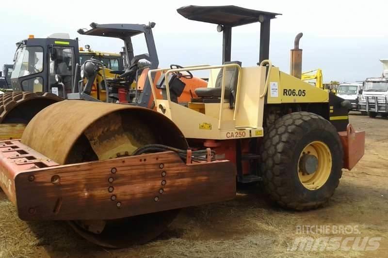 Dynapac CA250D Комбіновані катки
