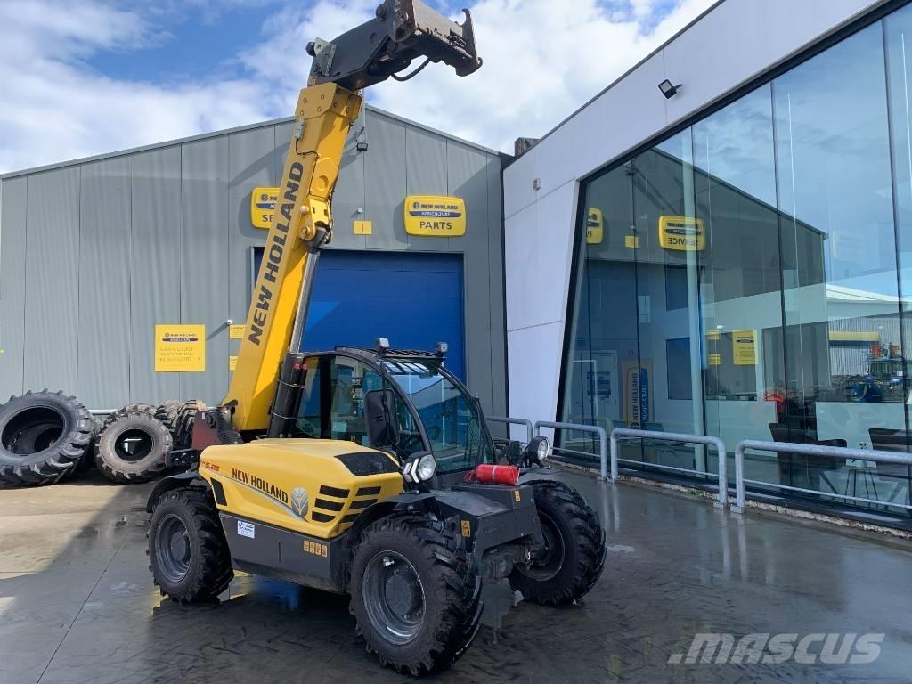 New Holland TH5.26 Телескопічні навантажувачі