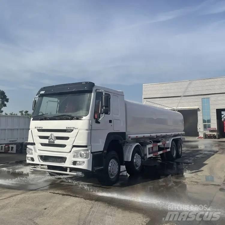 Howo 375 8x4 Поливальні машини