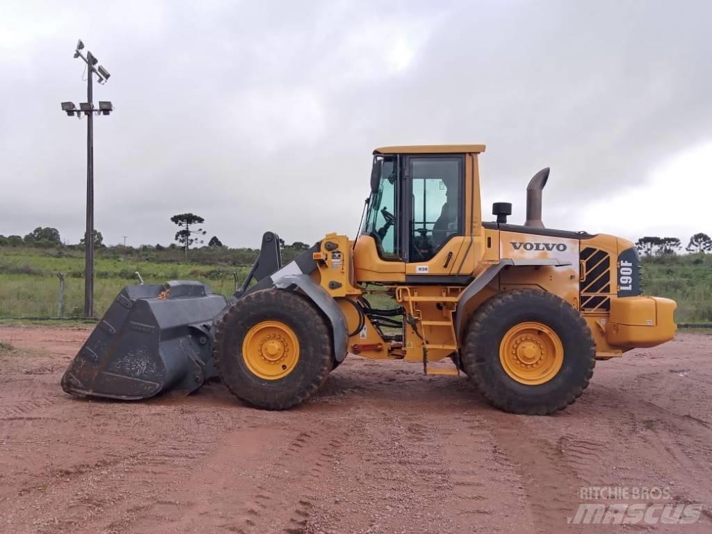 Volvo L90F Фронтальні навантажувачі