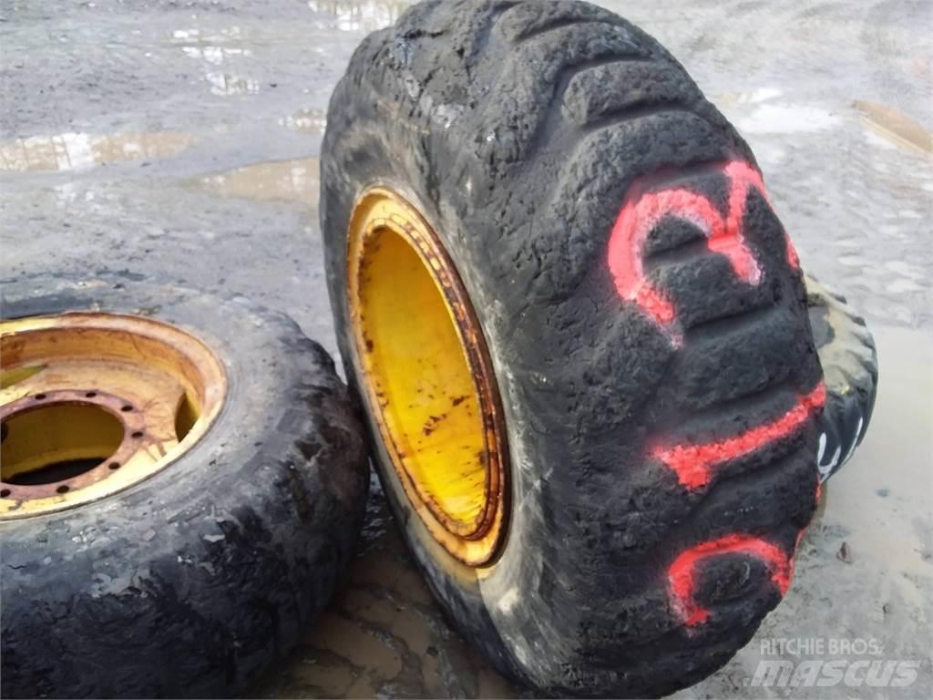 Nokian ELS 17,5x25 Шини