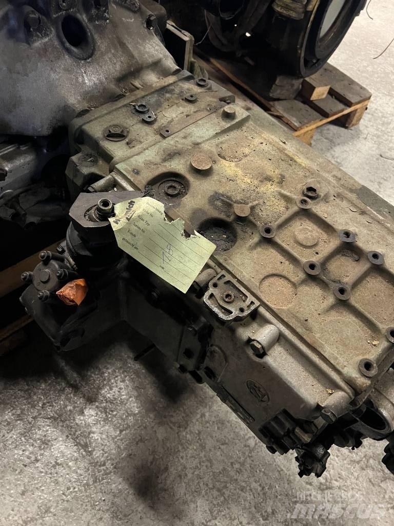 Deutz F8L413 Двигуни
