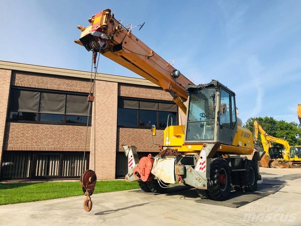 Sennebogen S 613 M Колісні екскаватори