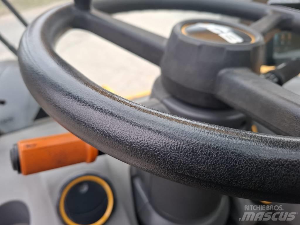 JCB 542-70 AGRI XTRA Телескопічні навантажувачі