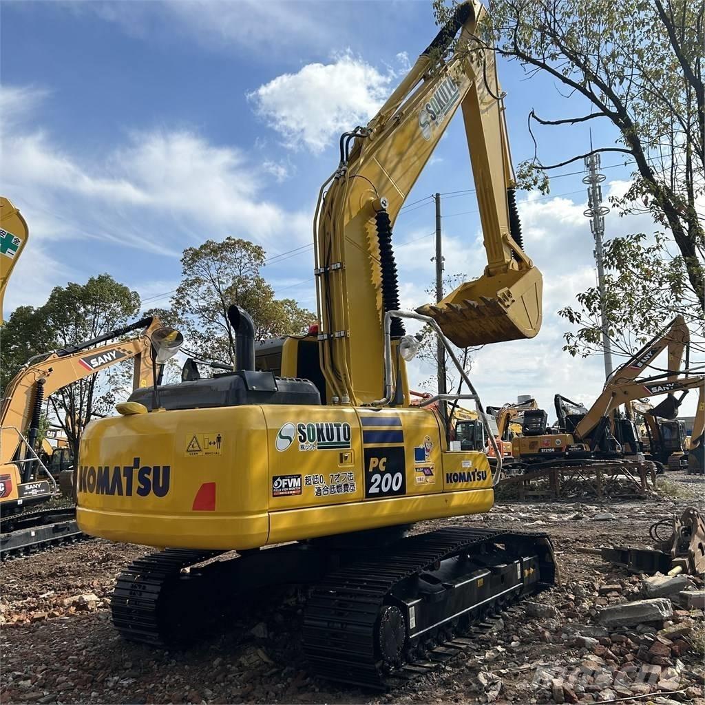 Komatsu PC200-8MO Гусеничні екскаватори