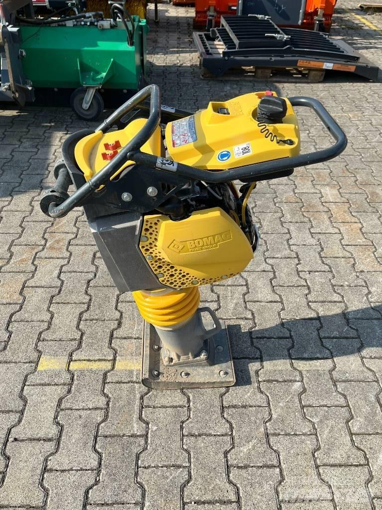 Bomag BT 65 Трамбувальники
