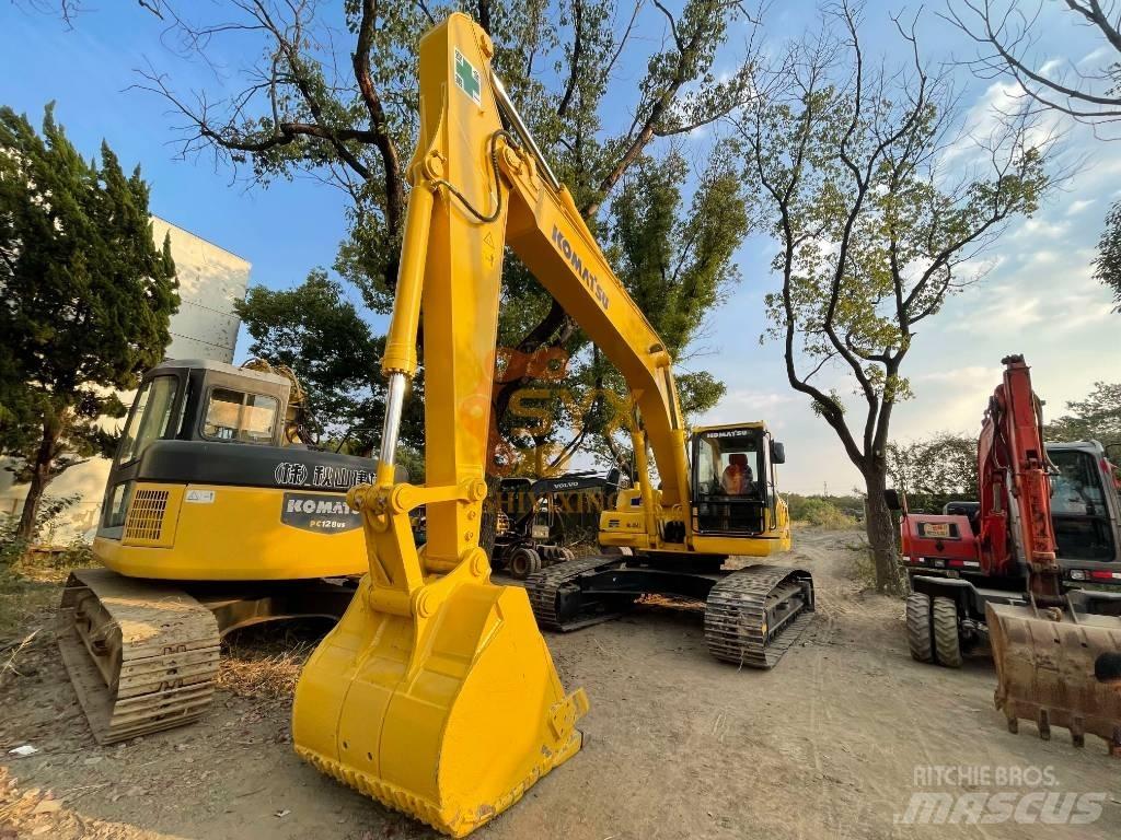 Komatsu PC 240-8 Гусеничні екскаватори