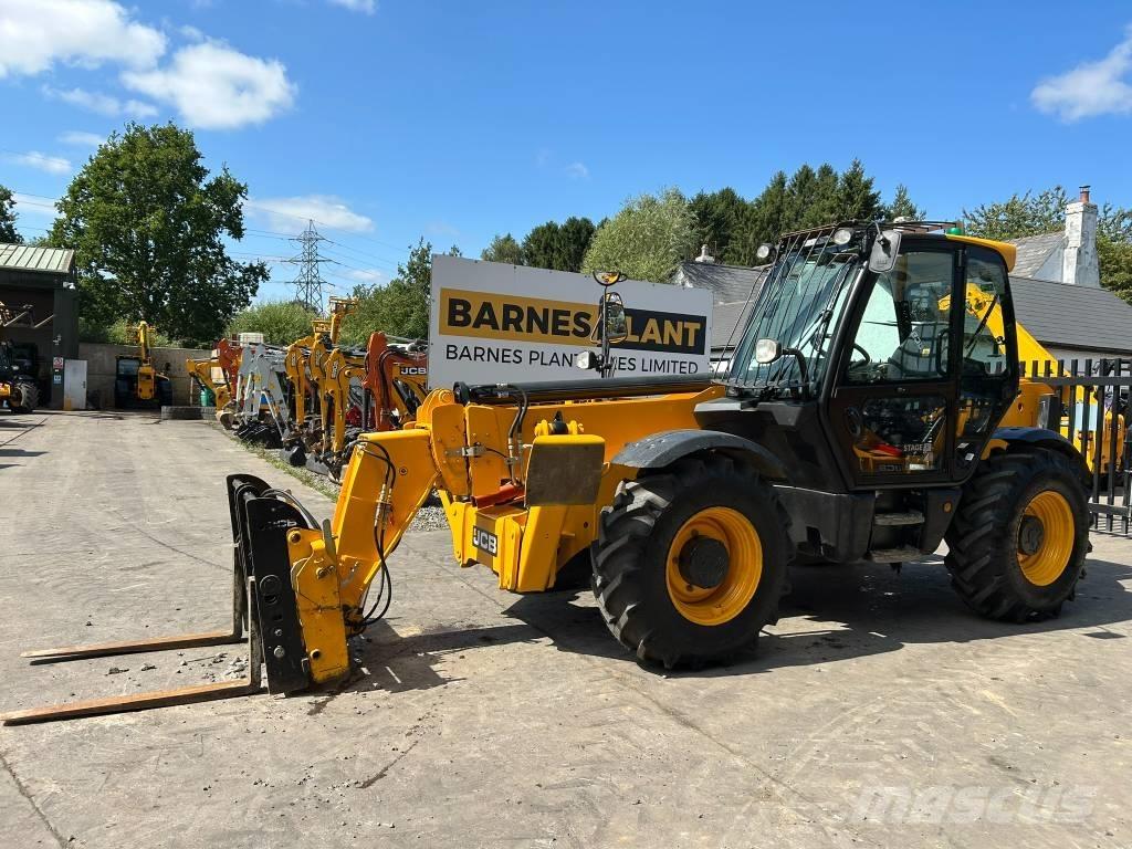 JCB 540-140 Телескопічні навантажувачі