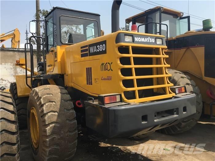 Komatsu WA 380-3 Фронтальні навантажувачі