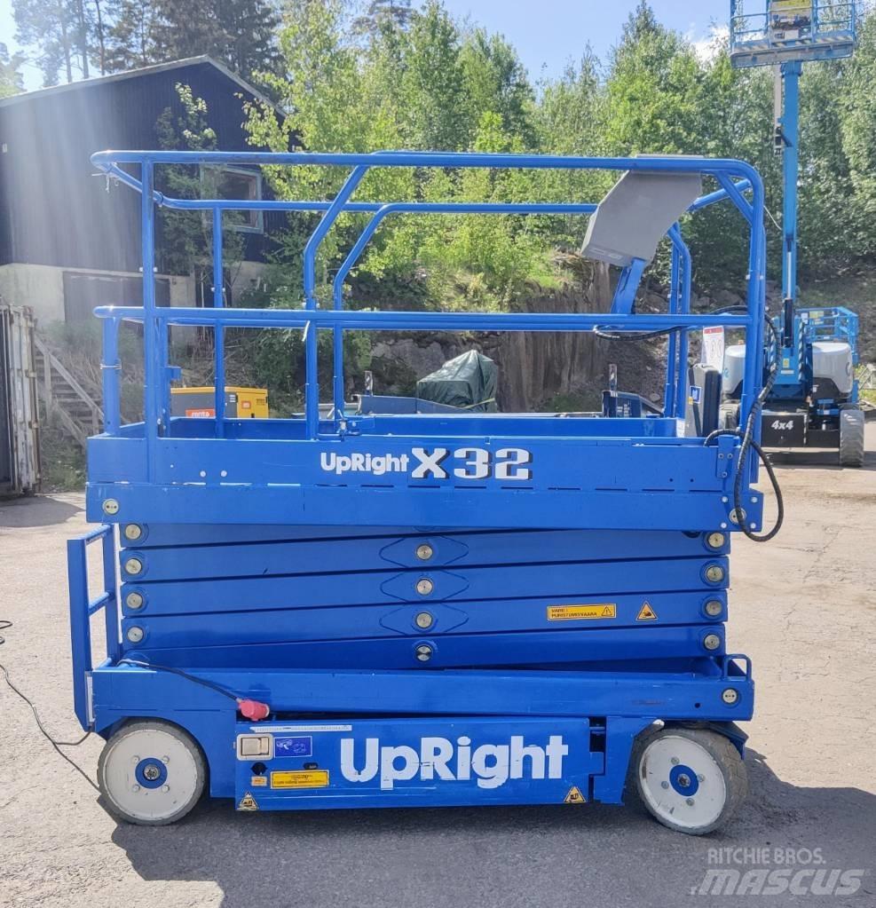 UpRight X32N Підйомники-ножиці