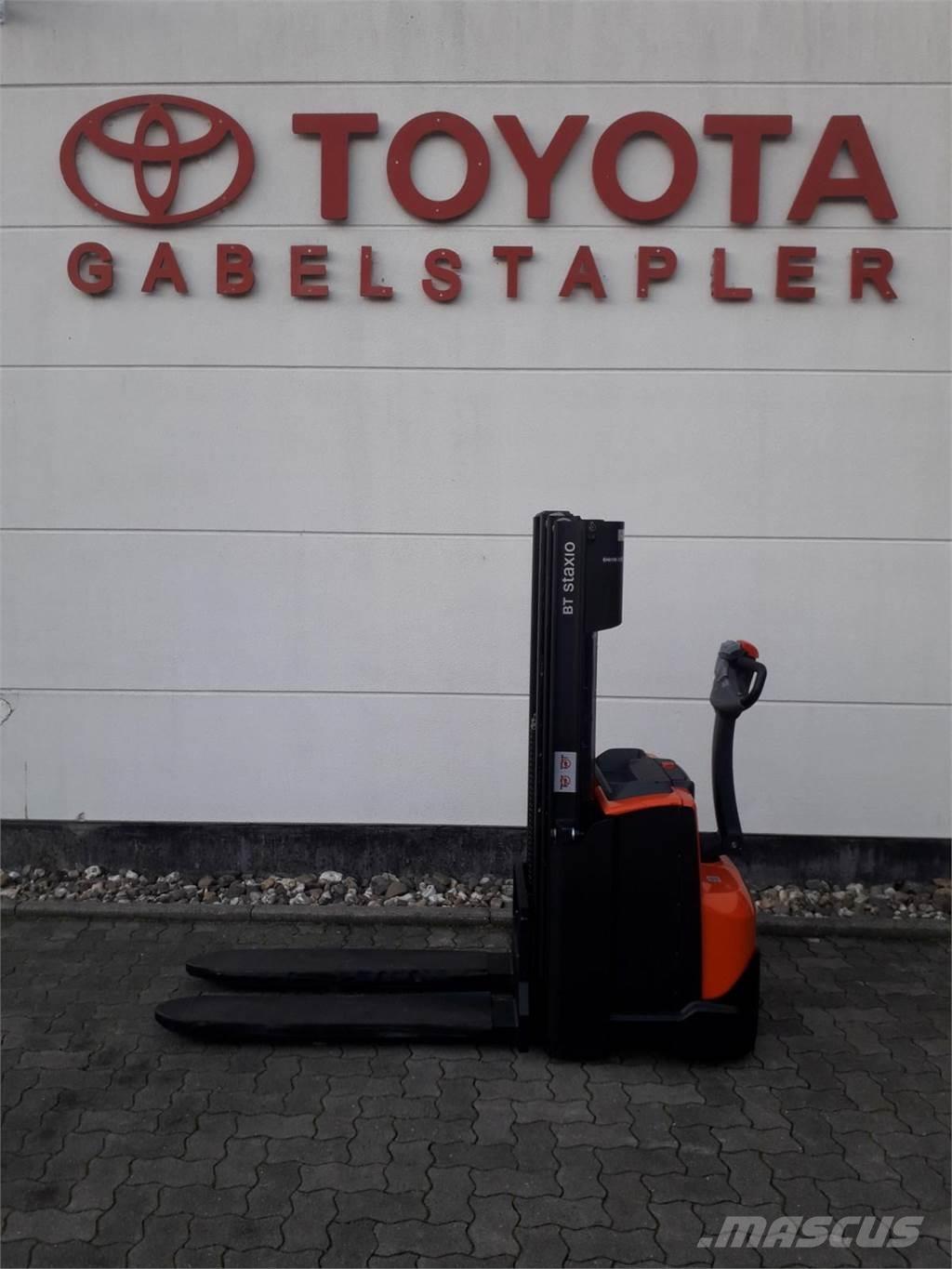 Toyota SWE120 Ручний візок