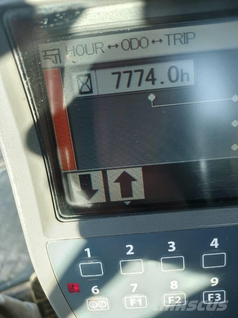 Hitachi ZX 170 W-3 Колісні екскаватори