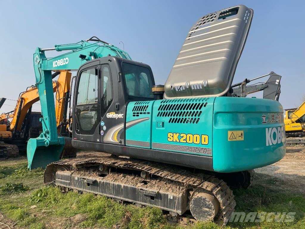 Kobelco SK 200 Гусеничні екскаватори
