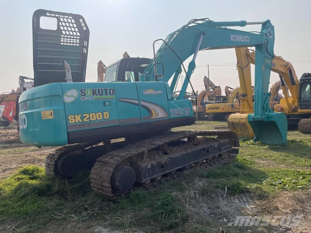 Kobelco SK 200 Гусеничні екскаватори