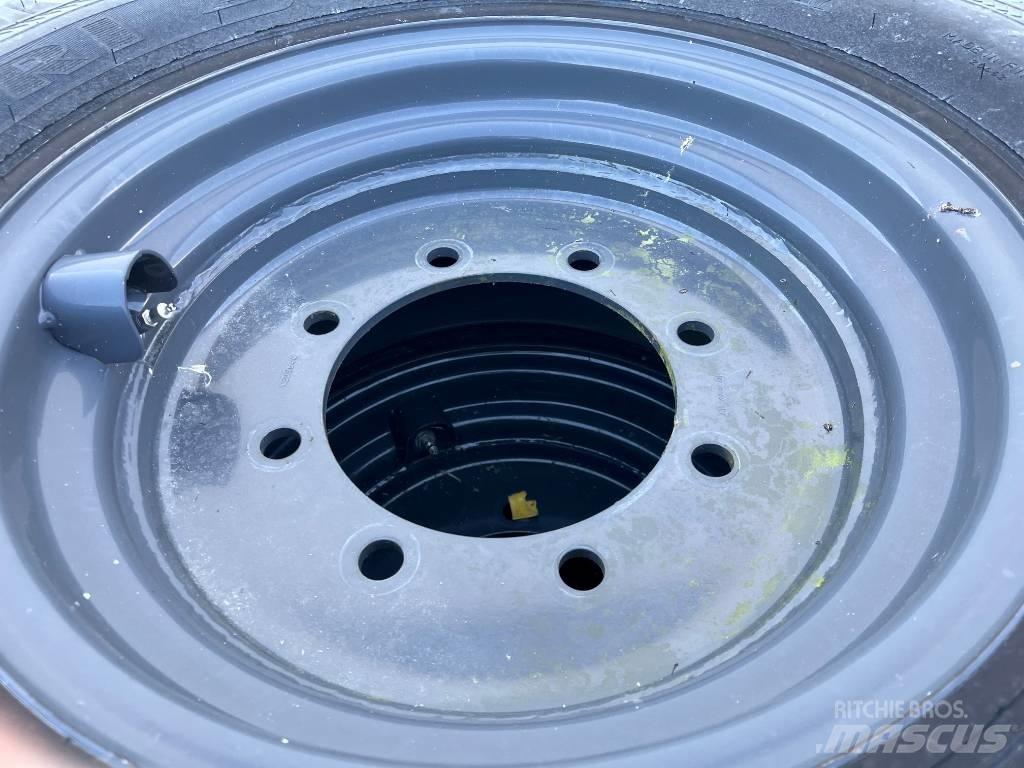 Nokian TRI II hjul Фронтальні навантажувачі