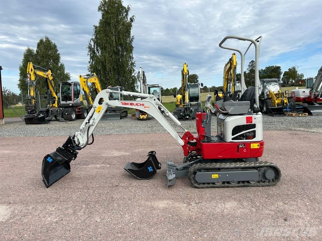 Takeuchi TB210R Міні-екскаватори < 7т