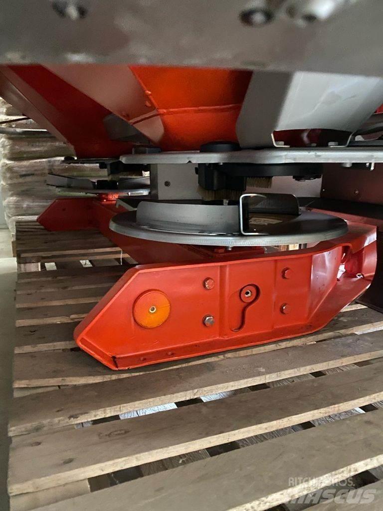 Kuhn Axis 40.1 W Розсіювач мінеральних добрив