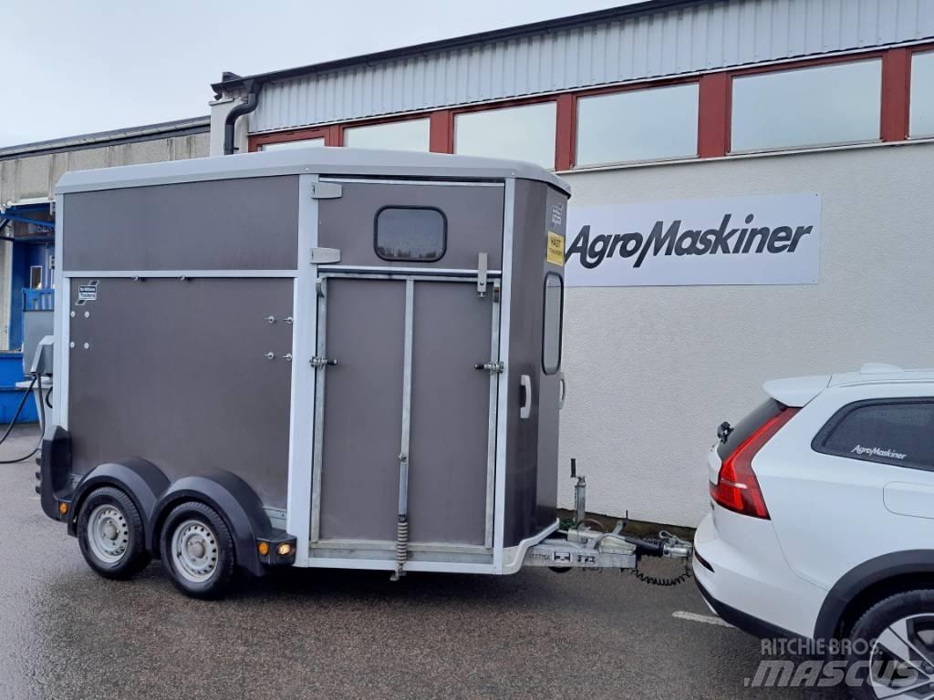 Ifor Williams HB 506 Трейлери для транспортування тварин